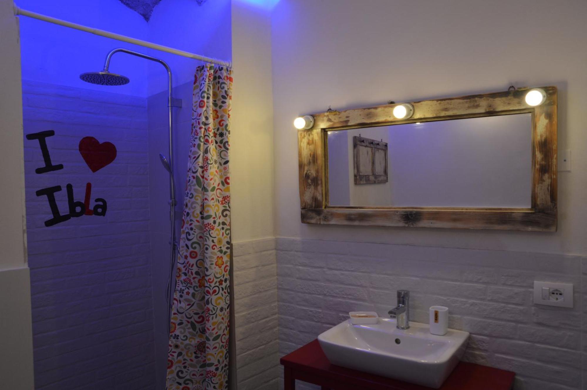 Lucernaio Rooms Ragusa Room photo